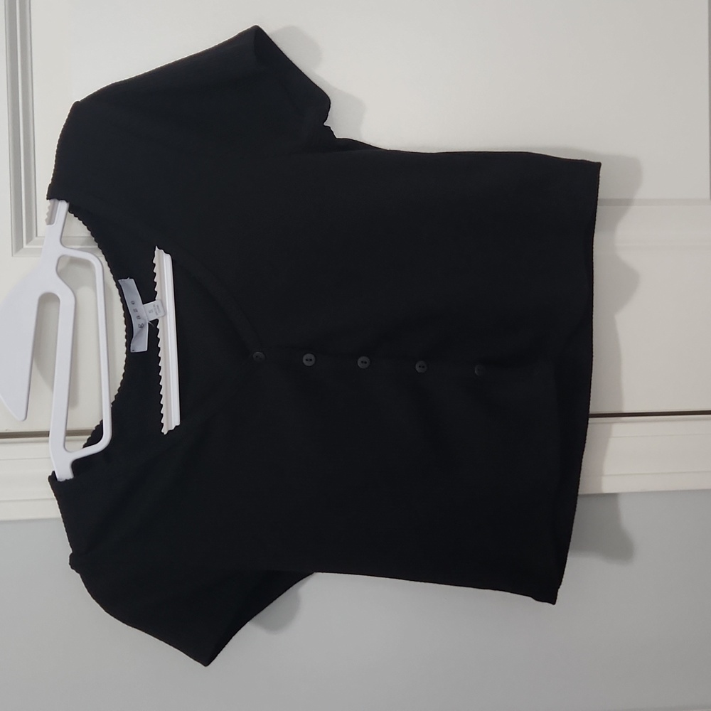 Black Button Up Crop